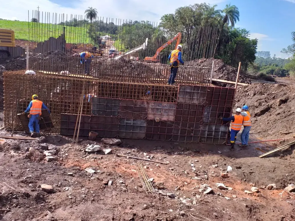 Fundações e estruturas